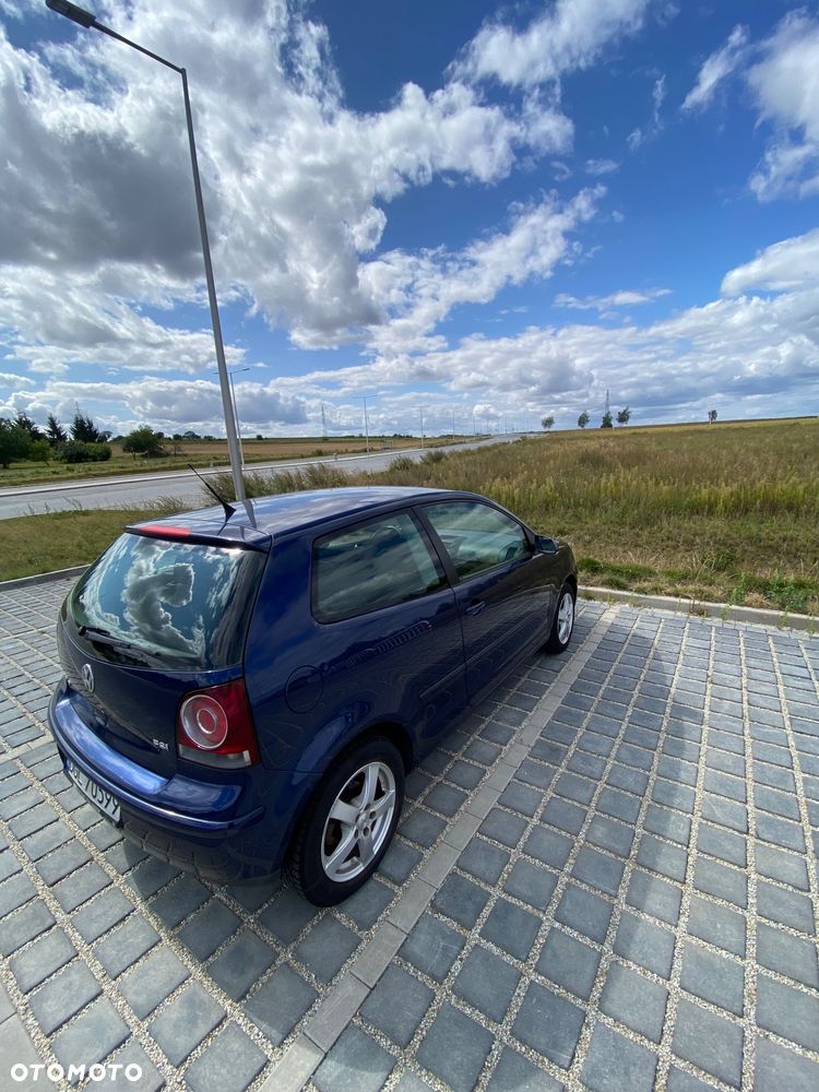 Volkswagen Polo 1.4 FSI - 6