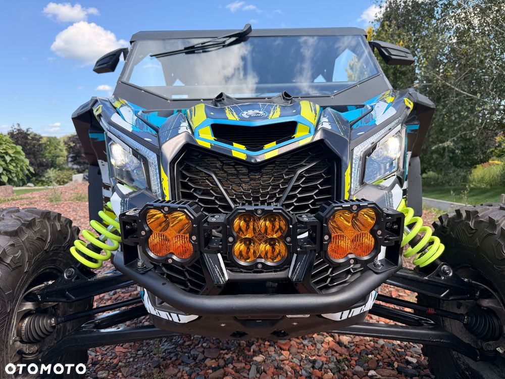 Can-Am Maverick - 4