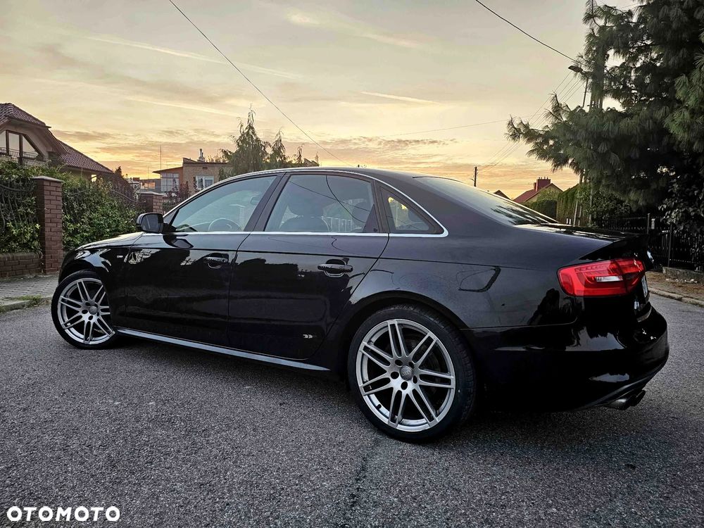 Audi A4 Limousine 1.8 TFSI quattro S line Sportpaket - 9