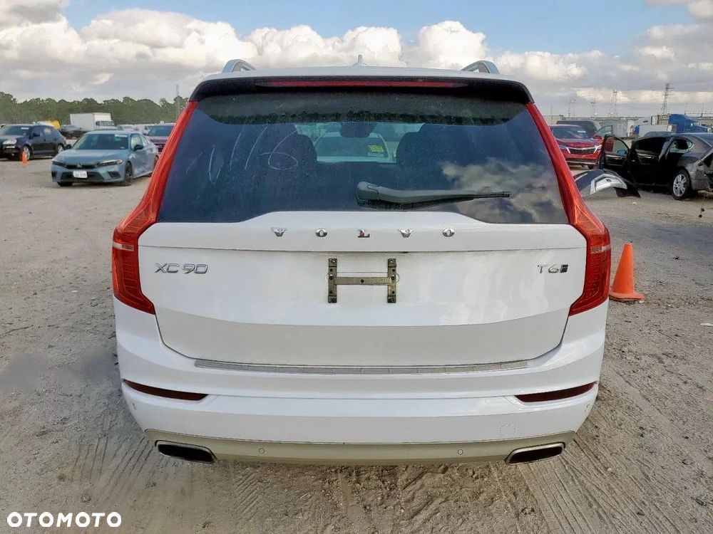 Volvo XC 90 T6 AWD Geartronic Momentum - 5