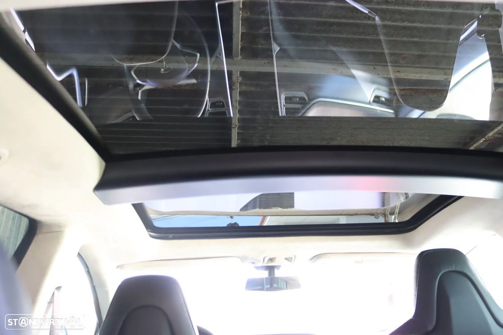 Tesla Model S Performance - 21