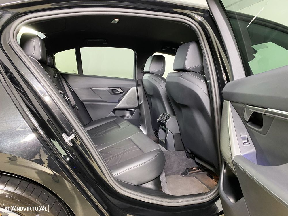 BMW 520 d Pack Desportivo M - 18