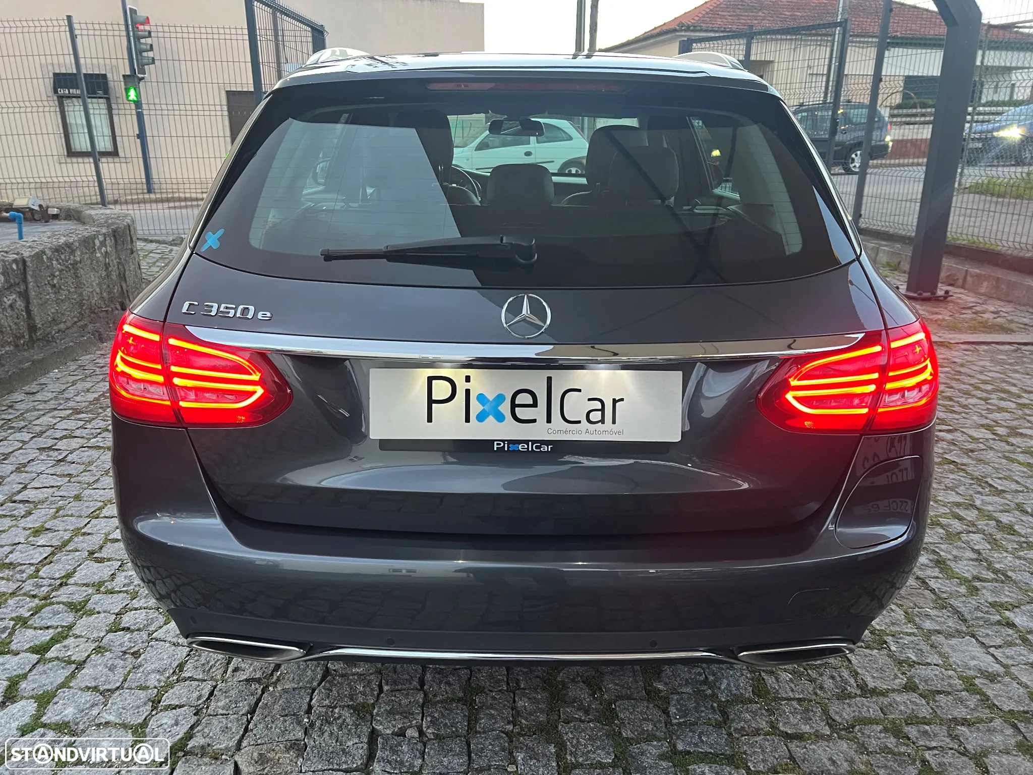 Mercedes-Benz C 350 e - 6
