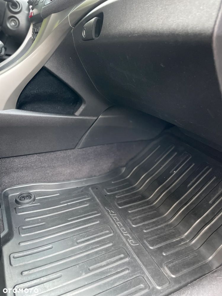 Honda Accord 2.0 Elegance - 19