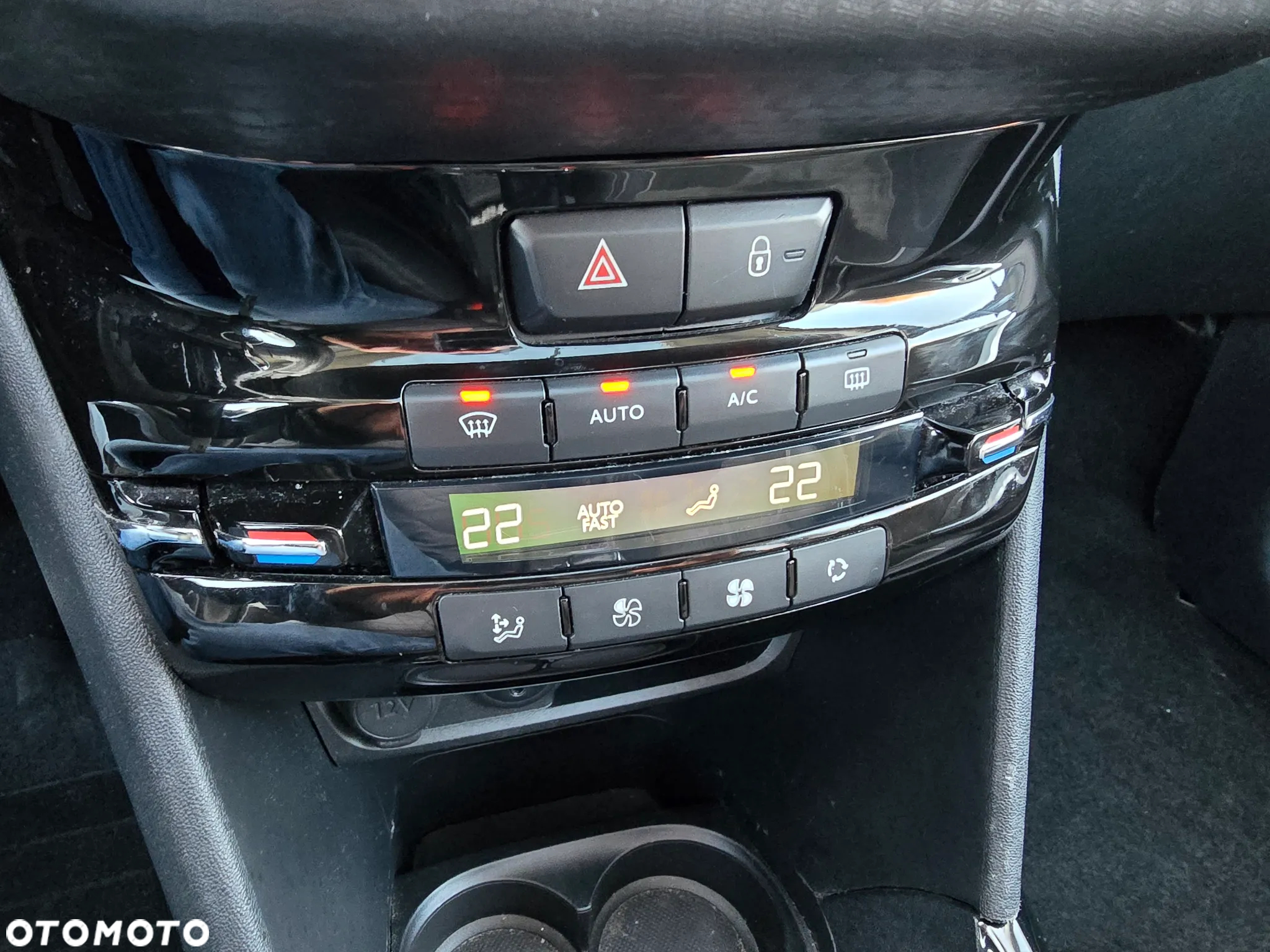 Peugeot 2008 - 33