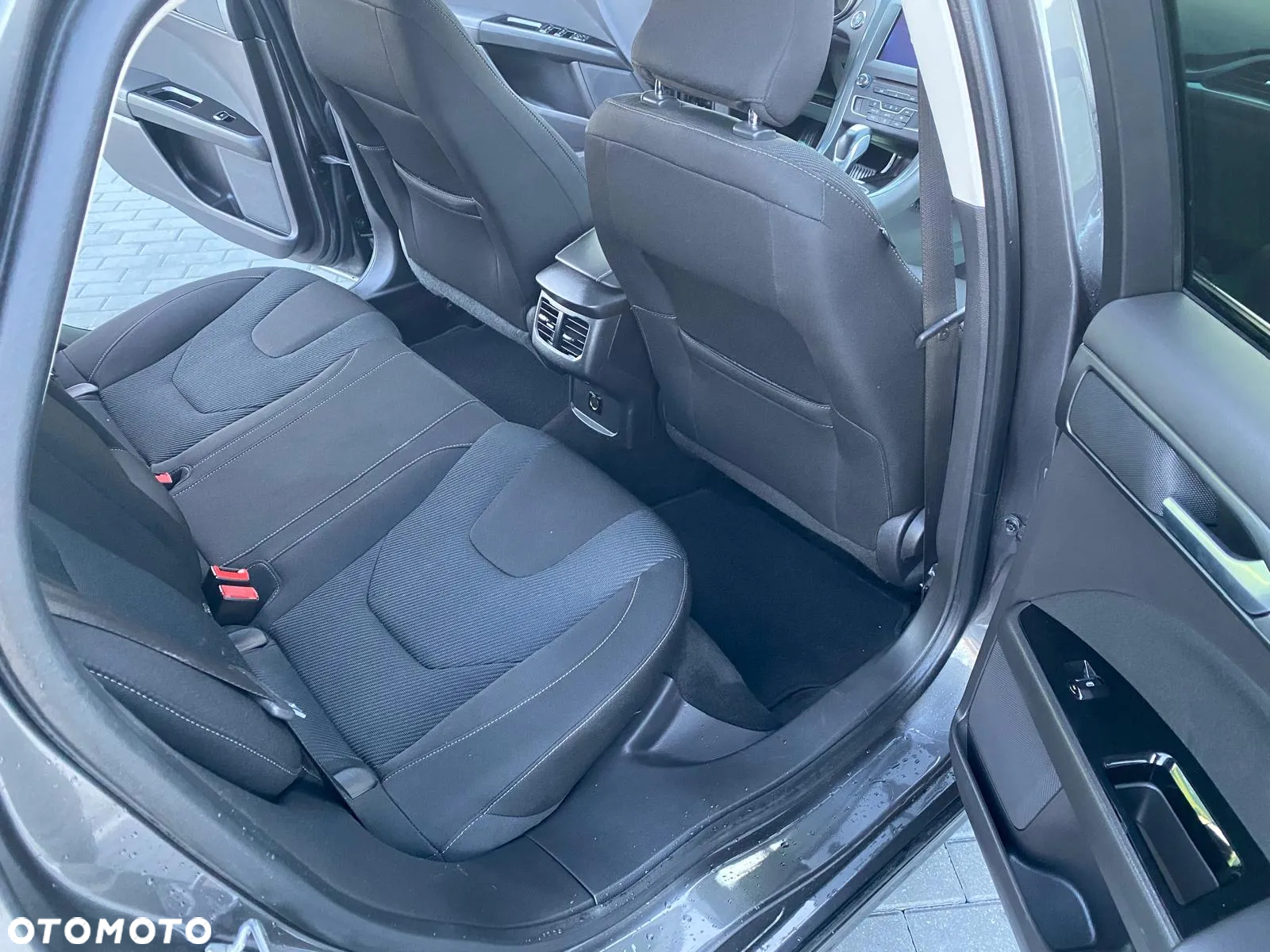 Ford Mondeo 2.0 EcoBlue Titanium - 15