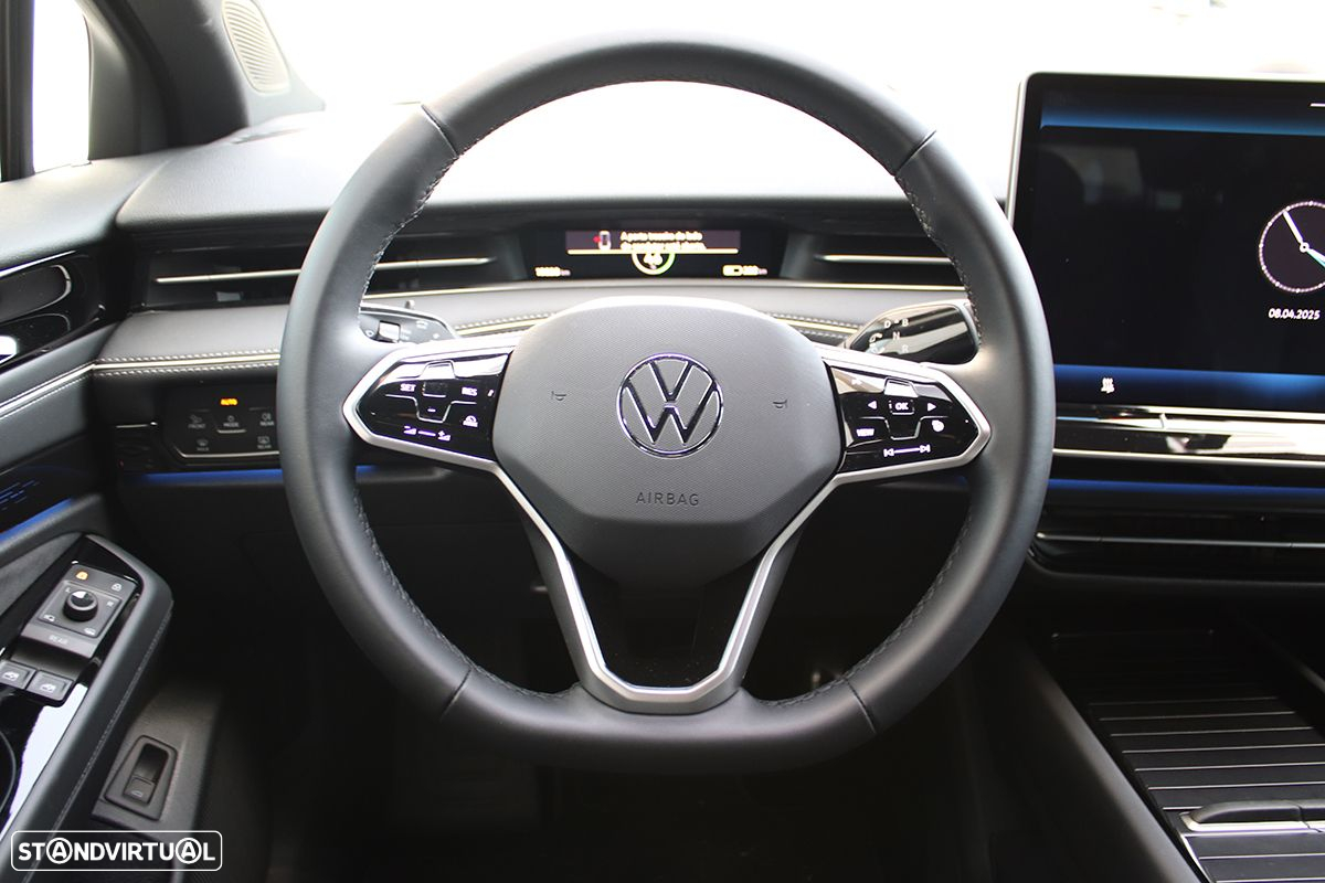 VW ID.7 Tourer 77 kWh Pro Urban - 9