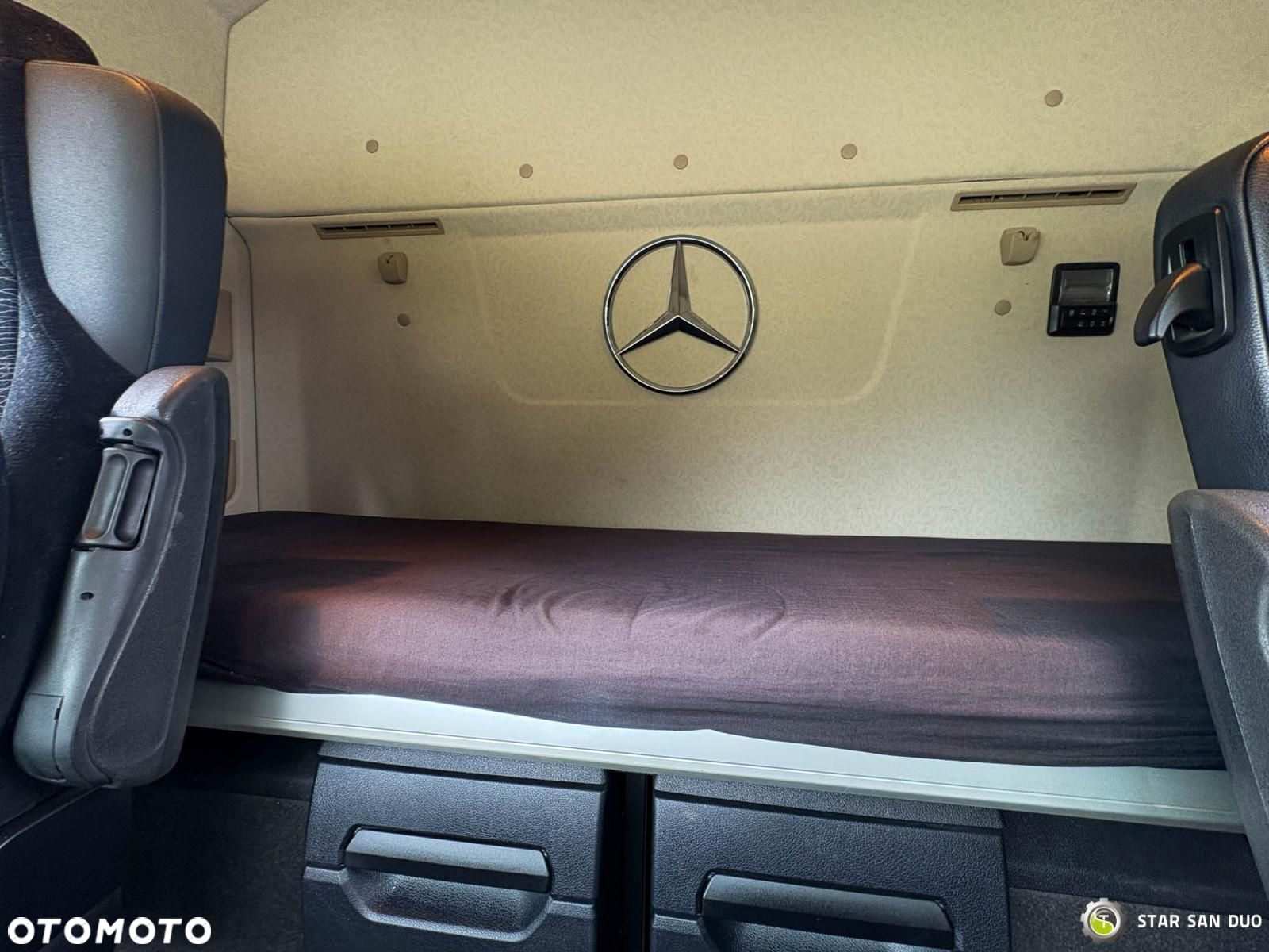 Mercedes-Benz Actros 6x2 HMF 3220 K-7 HDS Żuraw Crane - 26