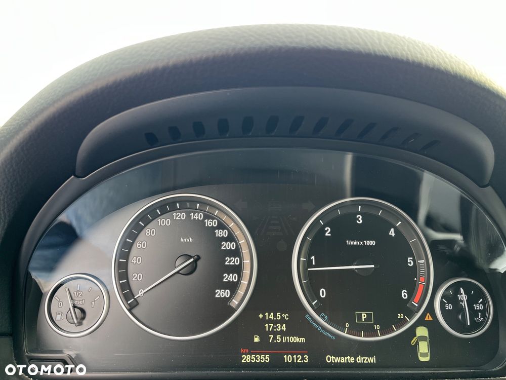 BMW Seria 5 - 21