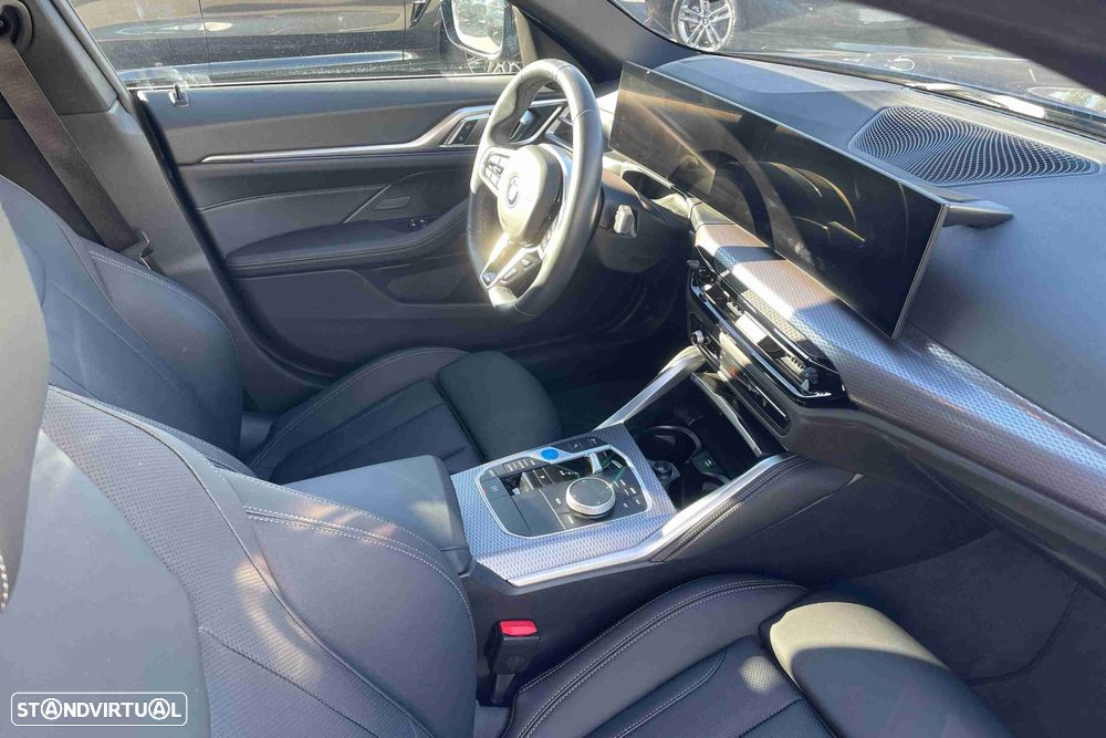BMW i4 eDrive40 Pack Desportivo M - 8