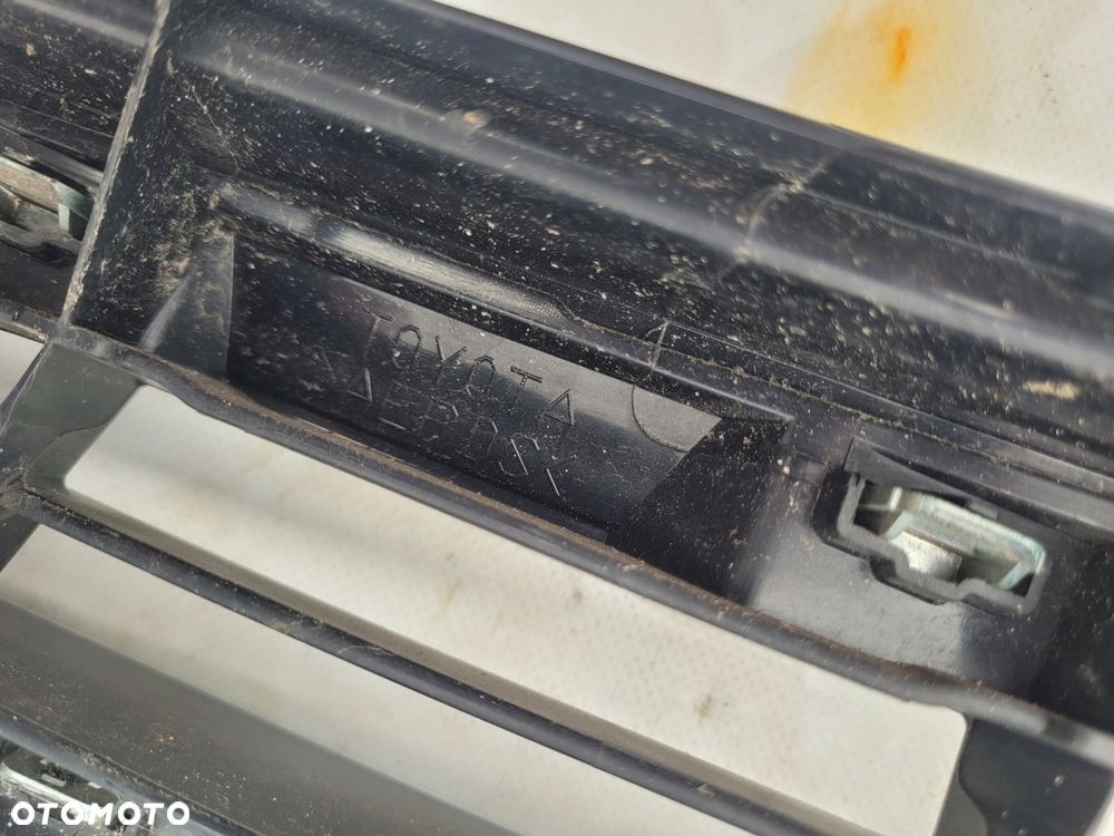 ATRAPA GRILL TOYOTA HILUX 15-18 - 5