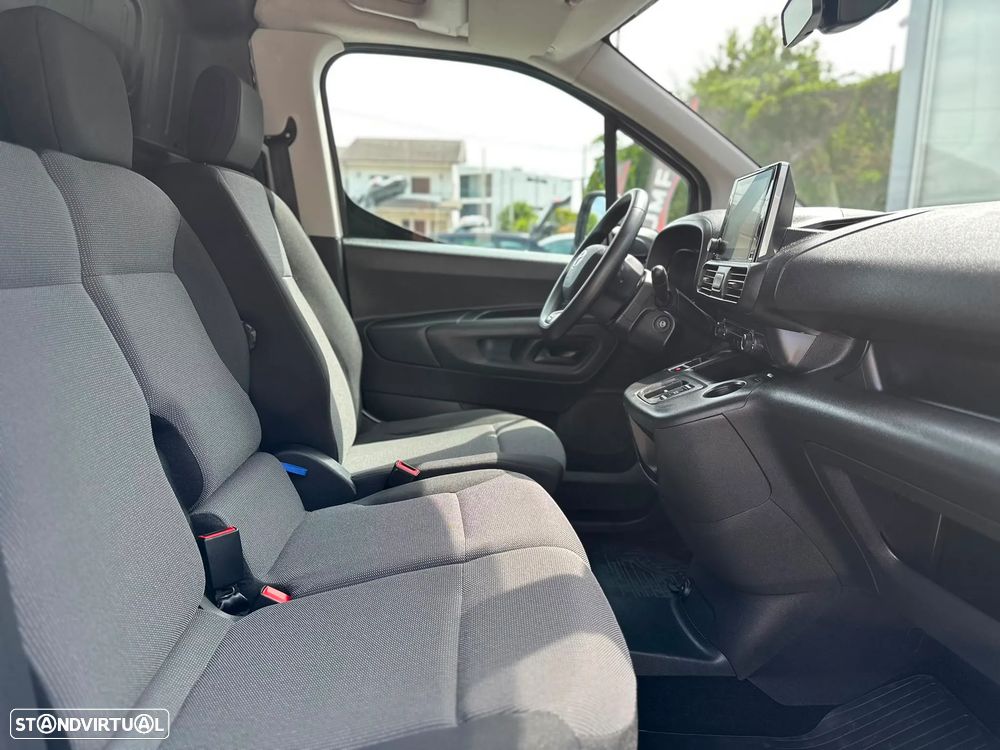 Toyota Proace City - 14