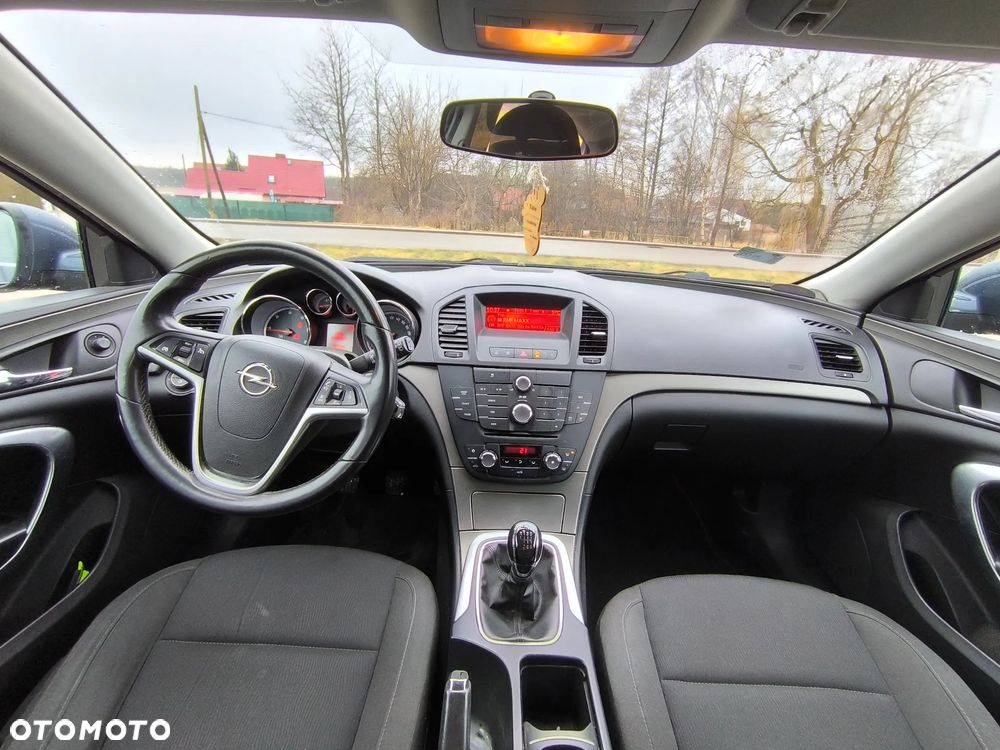 Opel Insignia 2.0 CDTI - 7