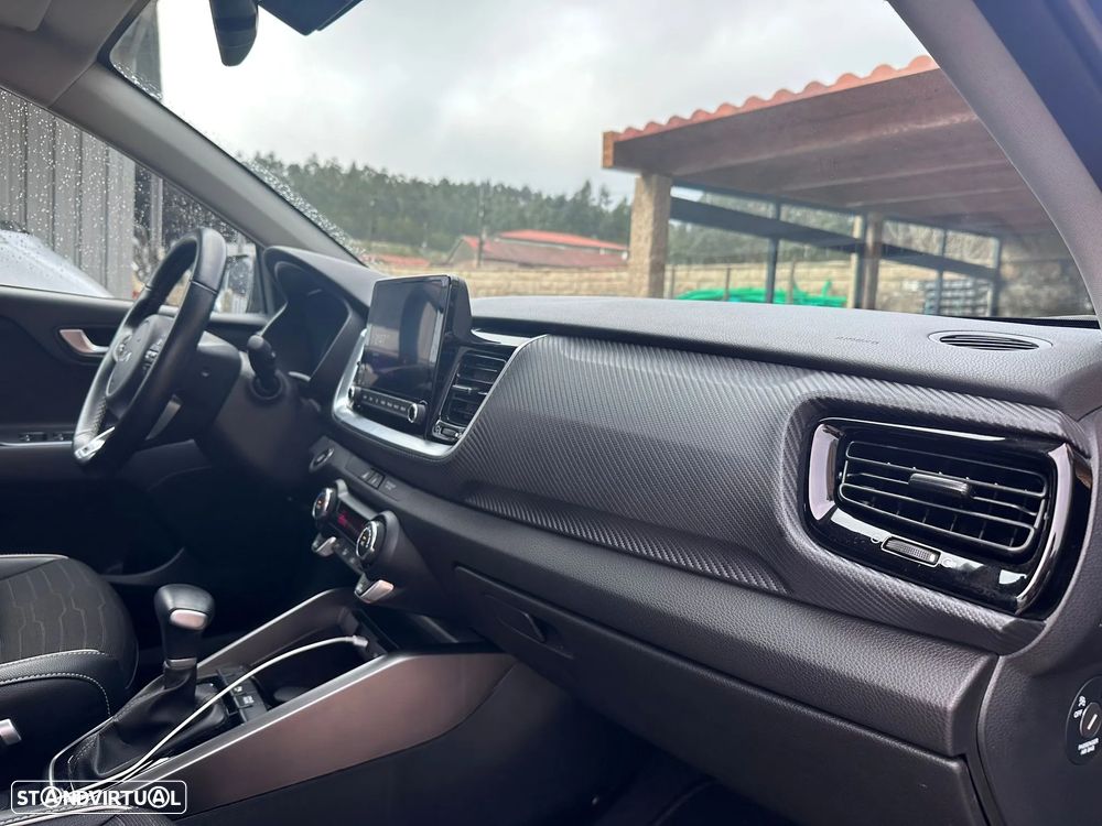 Kia Stonic 1.0 T-GDI Tech 7DCT - 11