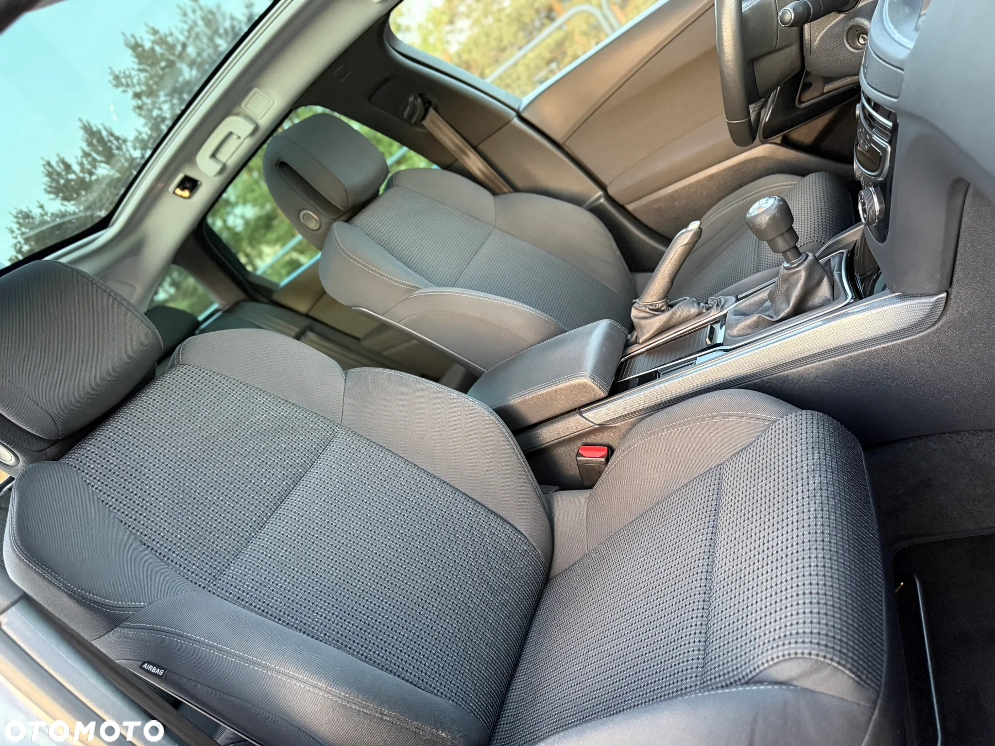 Peugeot 508 1.6 e-THP Allure S&S - 33