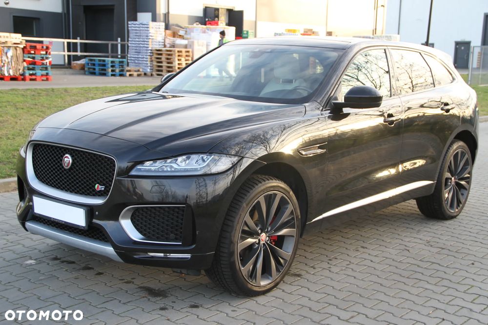 Jaguar F-Pace 3.0 TDV6 AWD S - 1