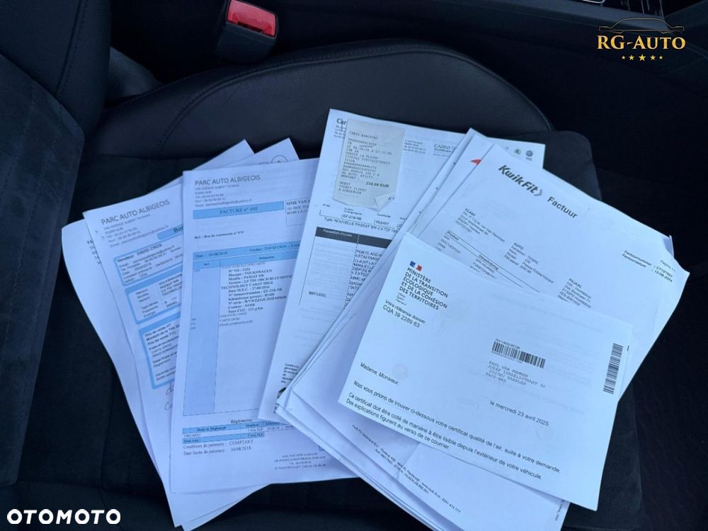 Volkswagen Passat - 26