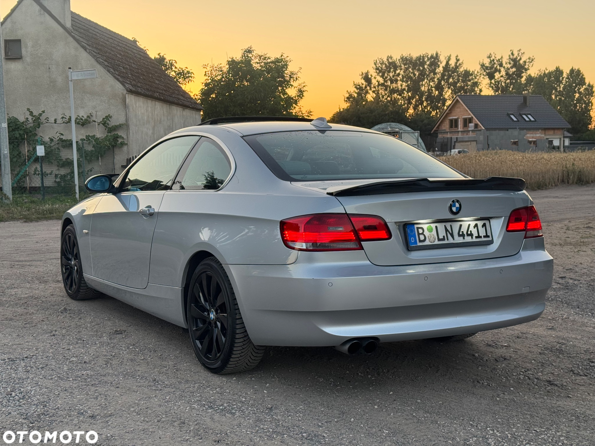 BMW Seria 3 325i Coupe - 5