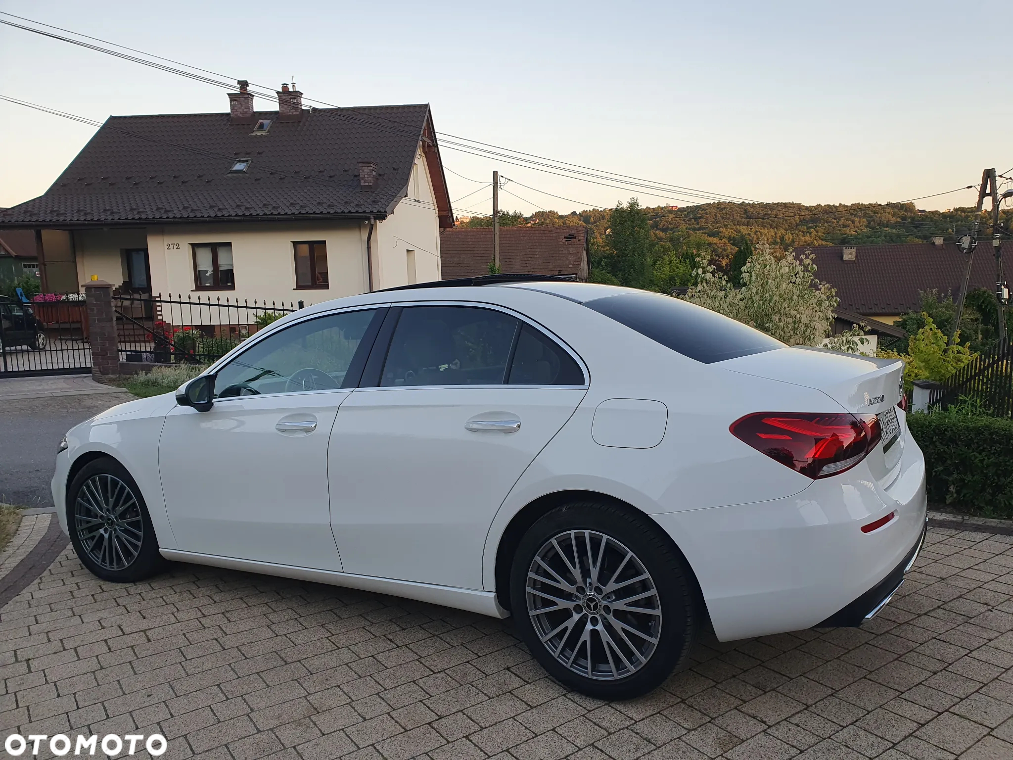 Mercedes-Benz Klasa A 220 4-Matic Style 7G-DCT - 37