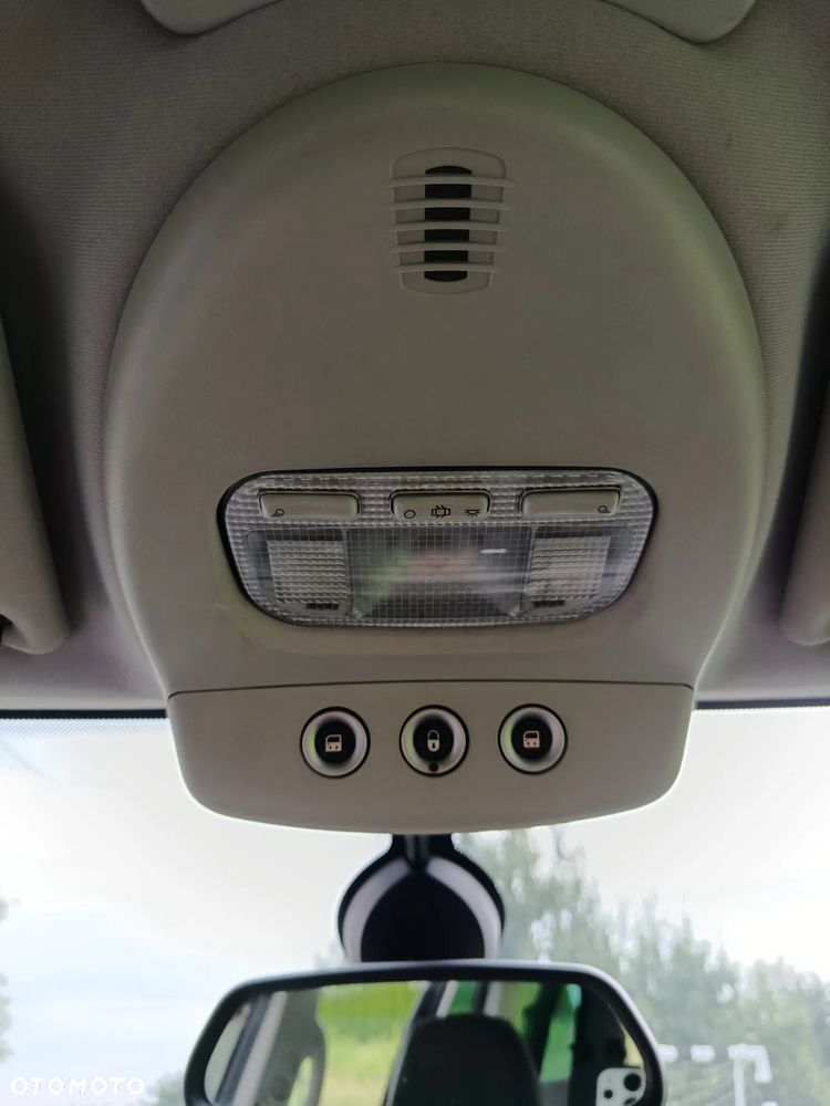 Peugeot 807 2.0 HDi Premium - 12