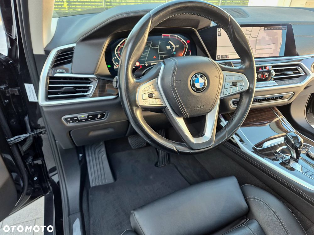 BMW X7 xDrive30d sport - 24