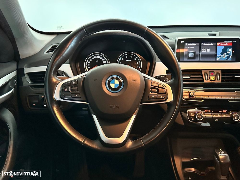 BMW X1 25 e xDrive - 19