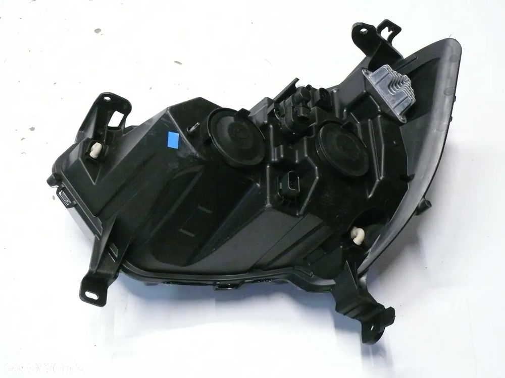 LAMPA PRZEDNIA PRAWA RENAULT MASTER IV LED EU 2019-2025 - 4