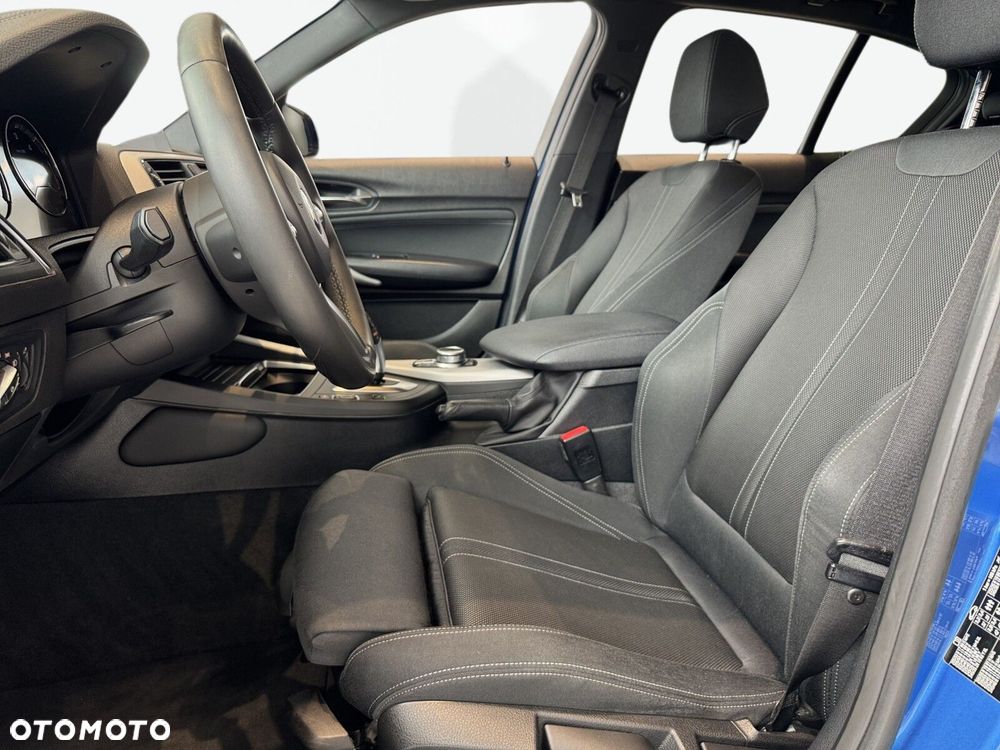 BMW Seria 1 - 10