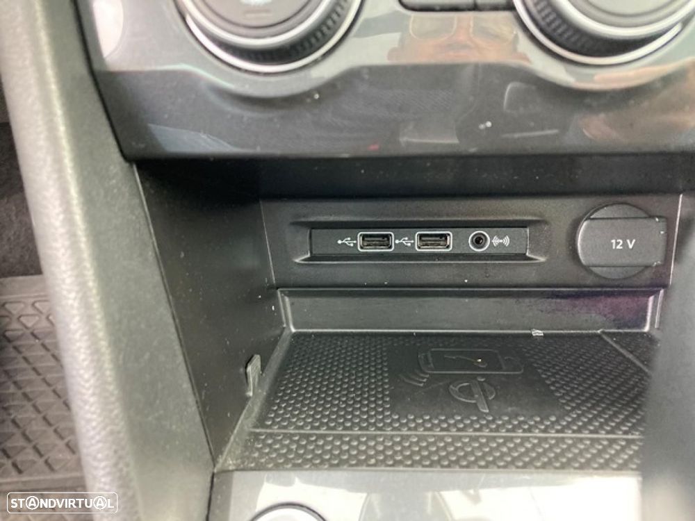 VW Tiguan 2.0 TDI R-Line DSG 4Motion - 25