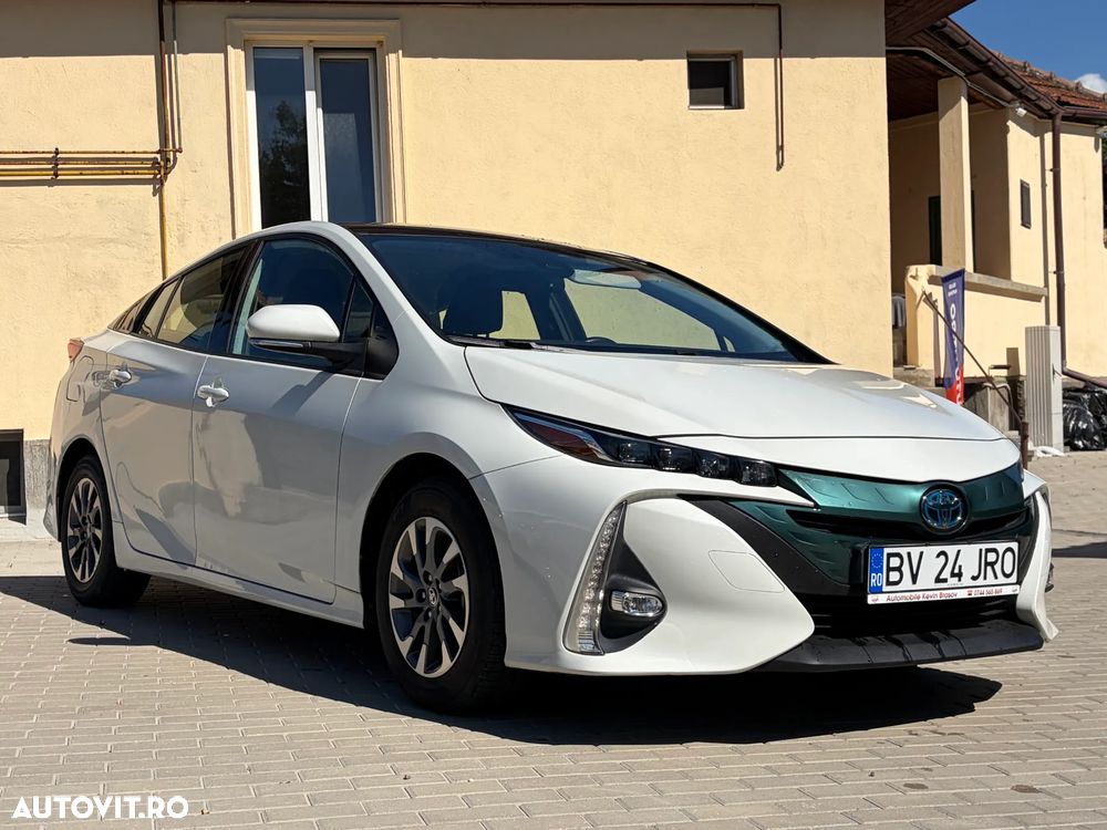 Toyota Prius - 12