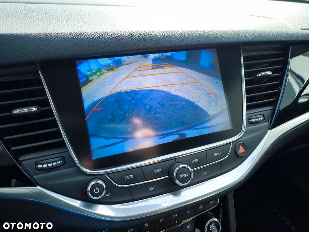 Opel Astra 1.4 T Elite - 28