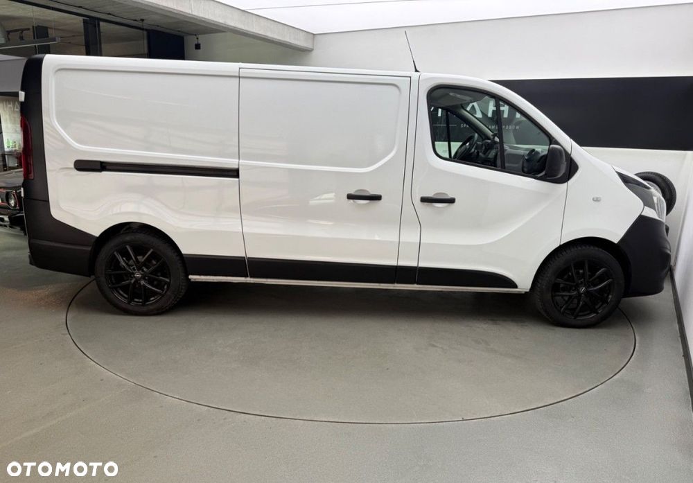 Opel Vivaro - 13