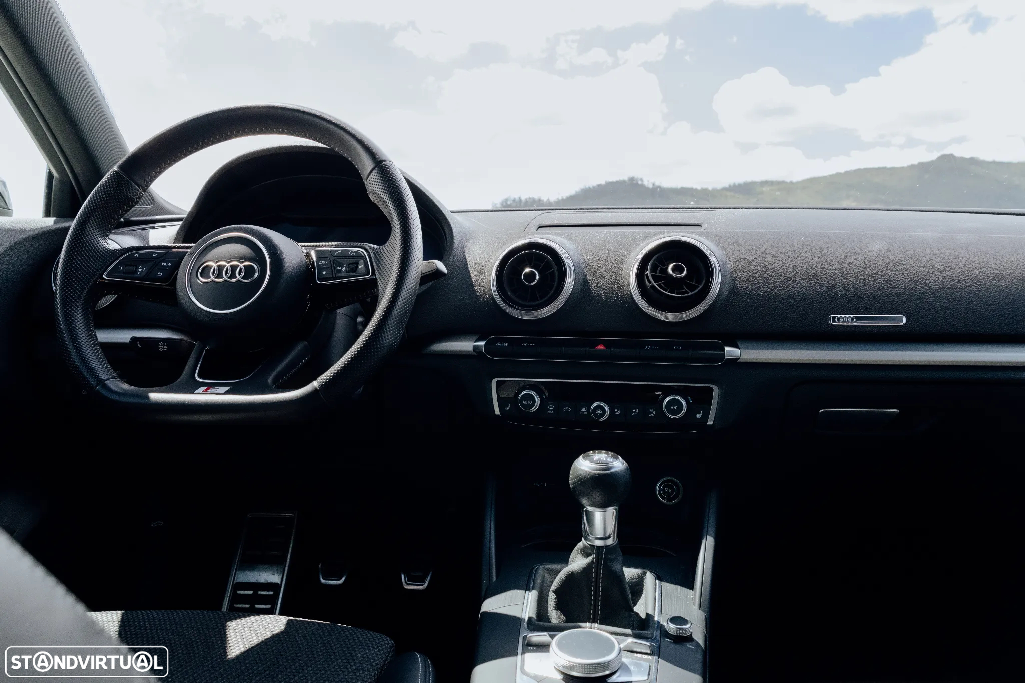 Audi A3 Limousine 30 TFSI S-line - 13