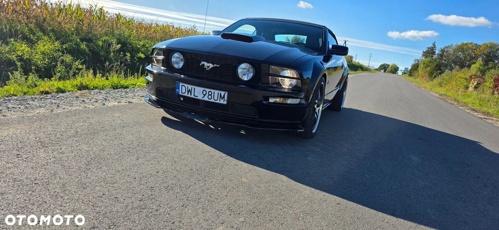 Ford Mustang - 24
