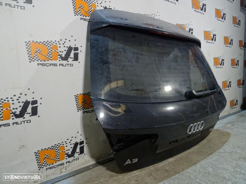 Tampa da Mala Audi A3 8V - 2