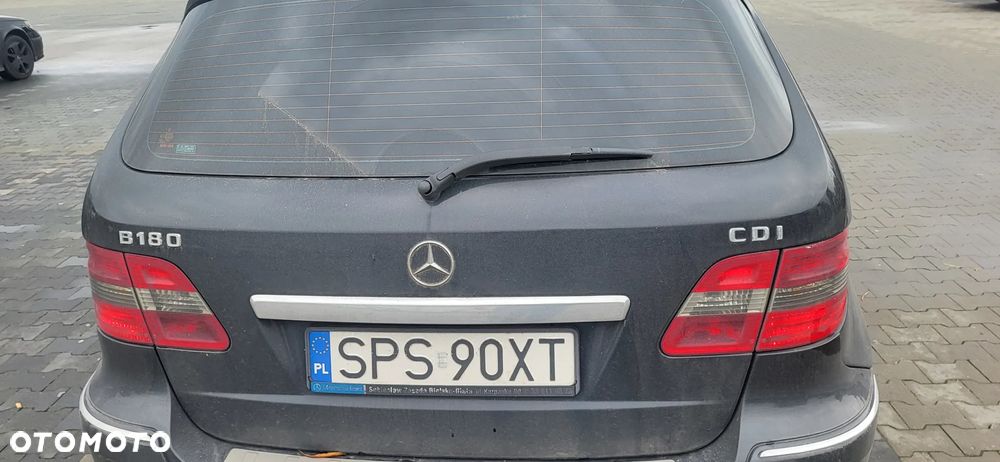 Mercedes-Benz Klasa B 180 CDI - 2