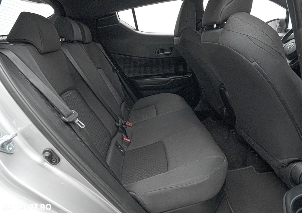 Toyota C-HR 1.8 HSD 122 CP 4x2 CVT Core - 17