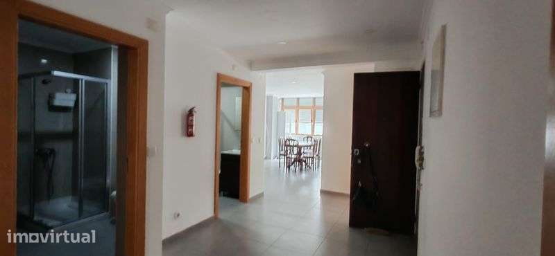 Arrendo Apartamento T4 - Grande imagem: 3/5