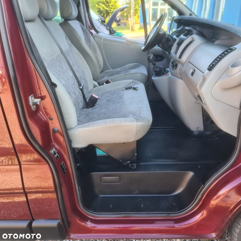 Opel VIVARO - 10