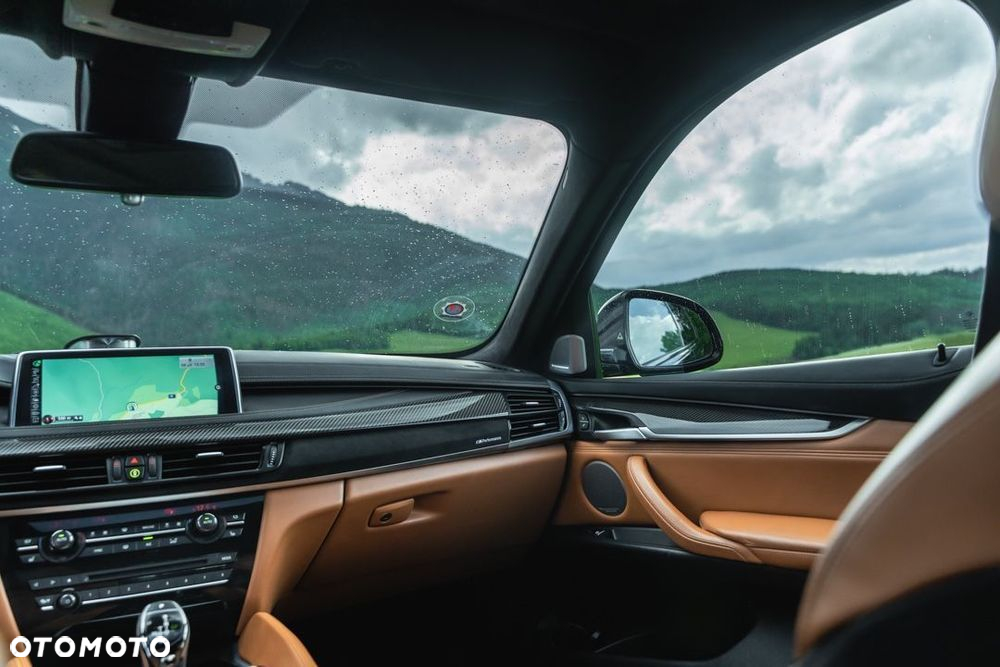 BMW X6 xDrive50i M Sport - 35