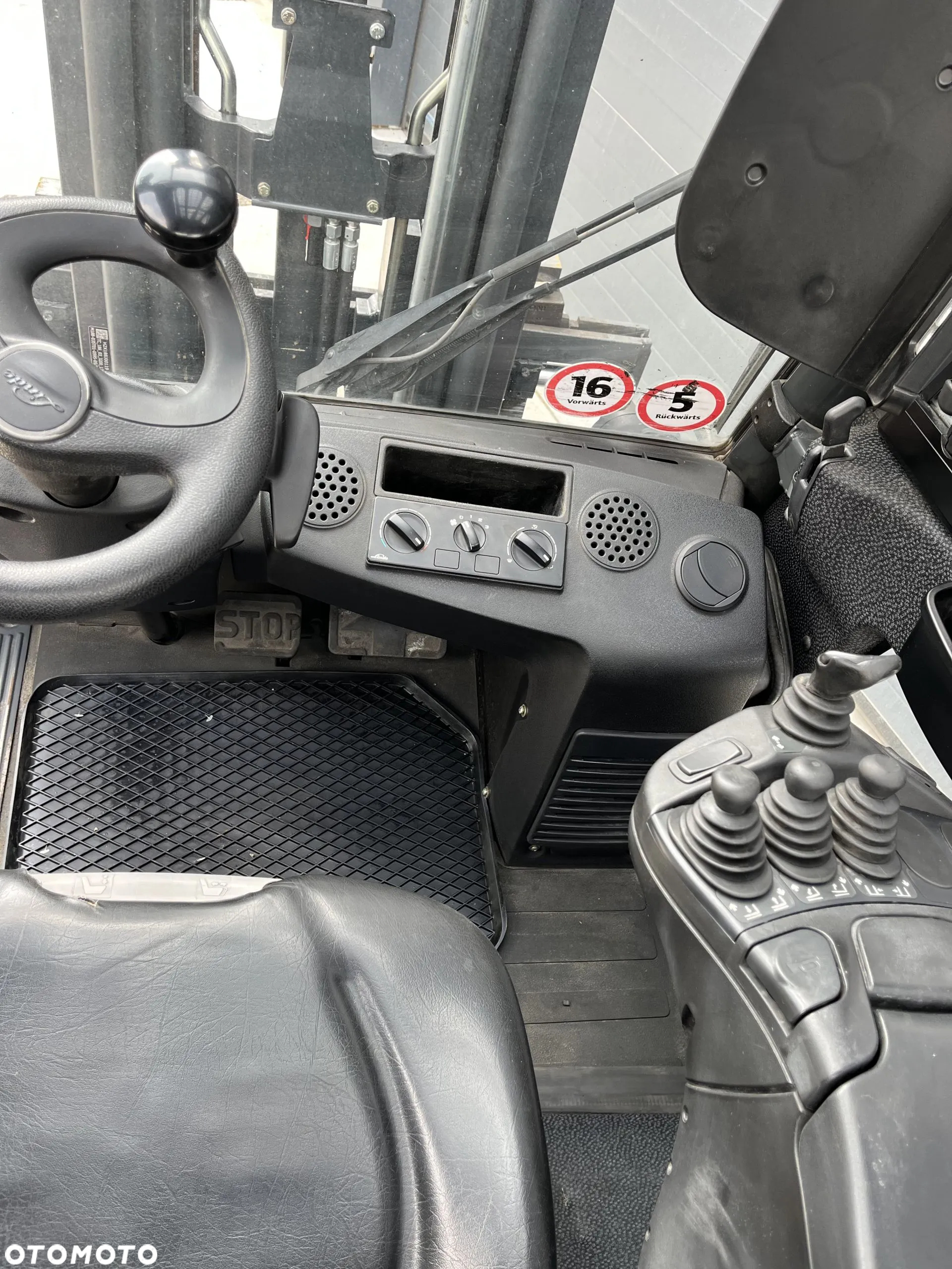 Linde H35-T Gaz LPG TRIPLEX kabina przesuw boczny  oświetlenie drogowe - 12