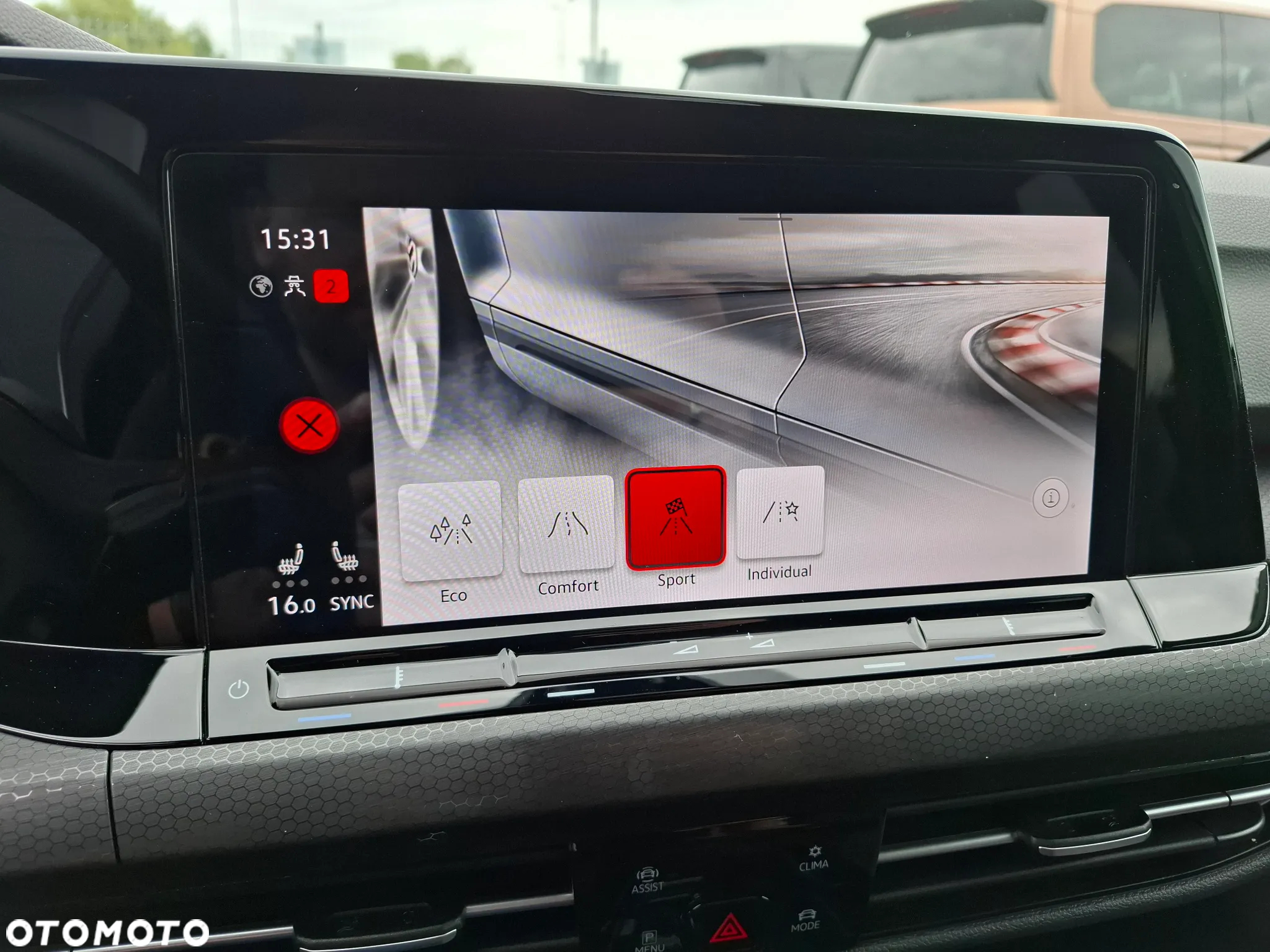 Volkswagen Golf VIII 2.0 TSI GTI DSG - 18