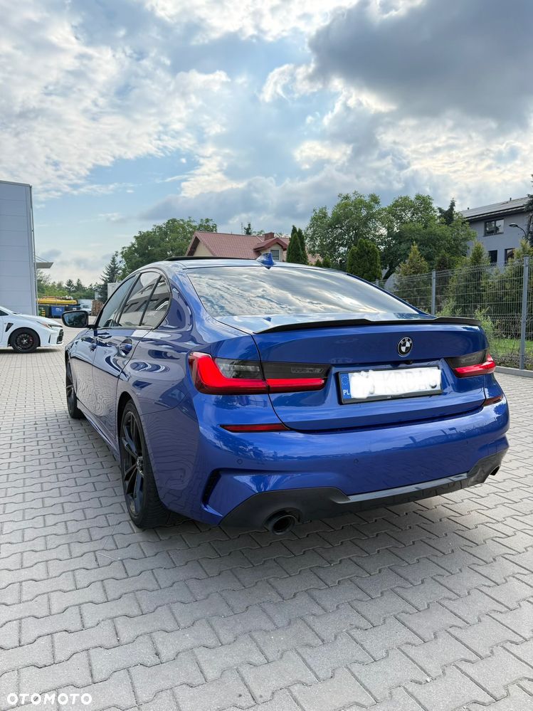 BMW Seria 3 320i M Sport - 3