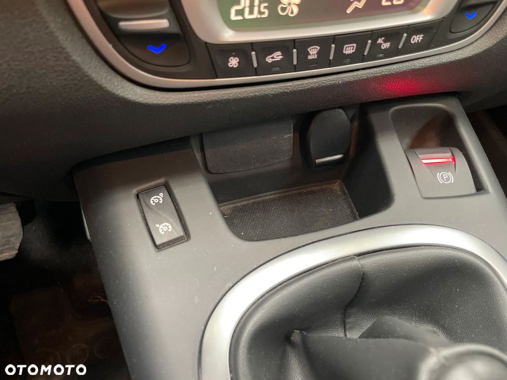 Renault Grand Scenic Gr 1.2 TCe Energy Limited - 25