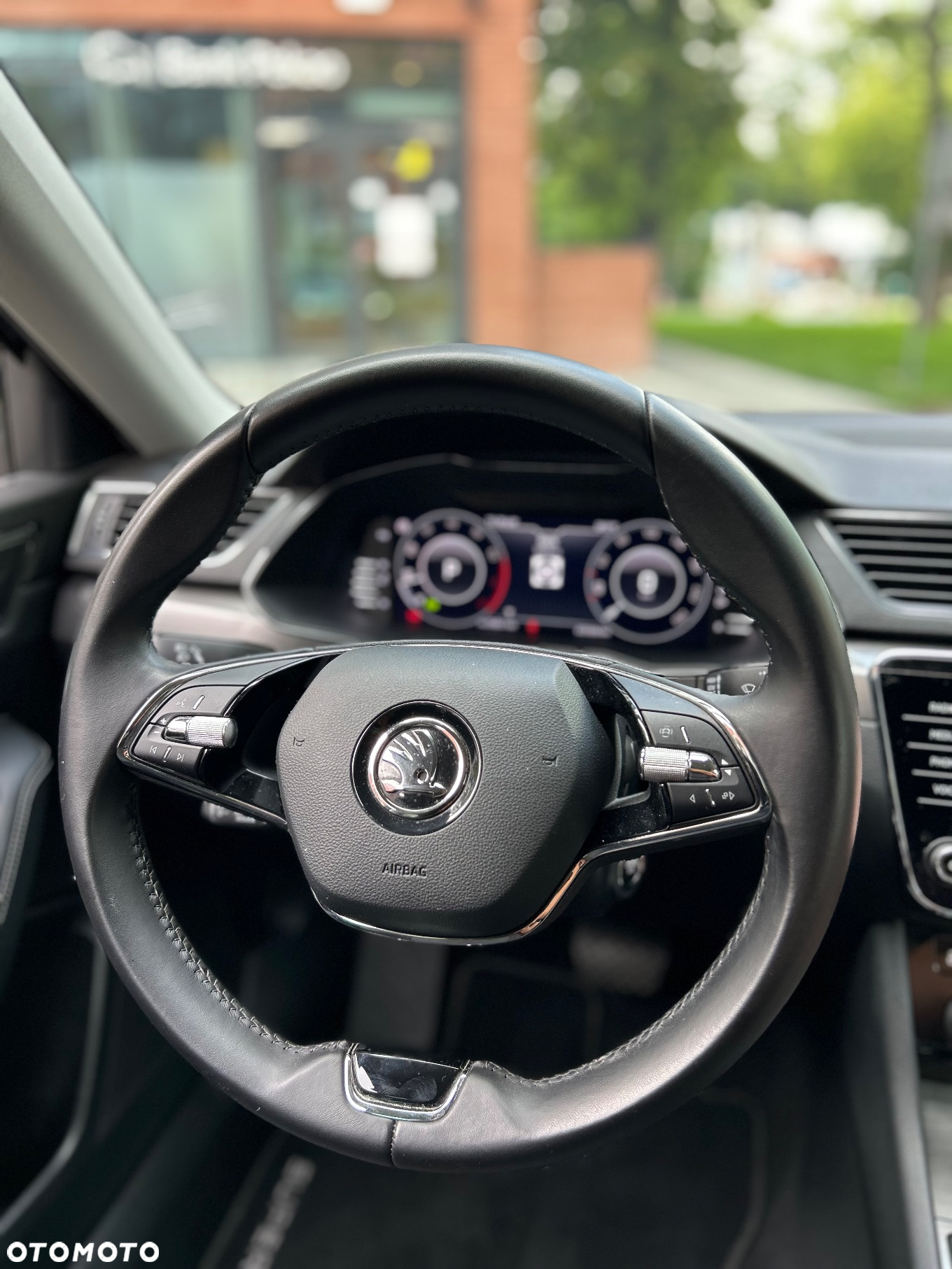 Skoda Superb 2.0 TSI Style DSG - 30