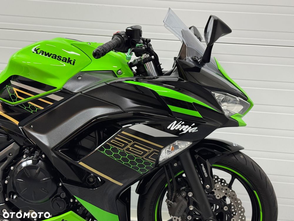 Kawasaki Ninja - 8