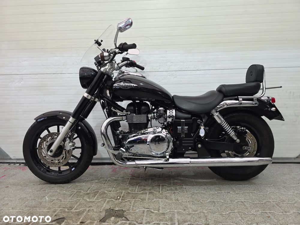 Triumph America - 2