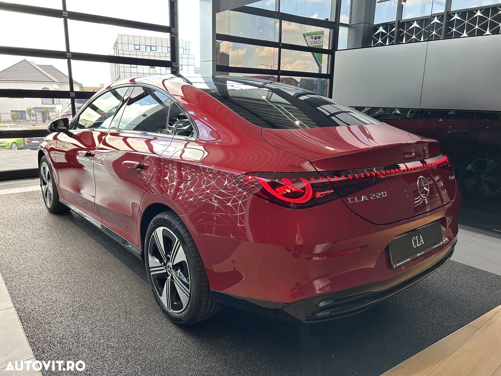 Mercedes-Benz CLA 220 - 6