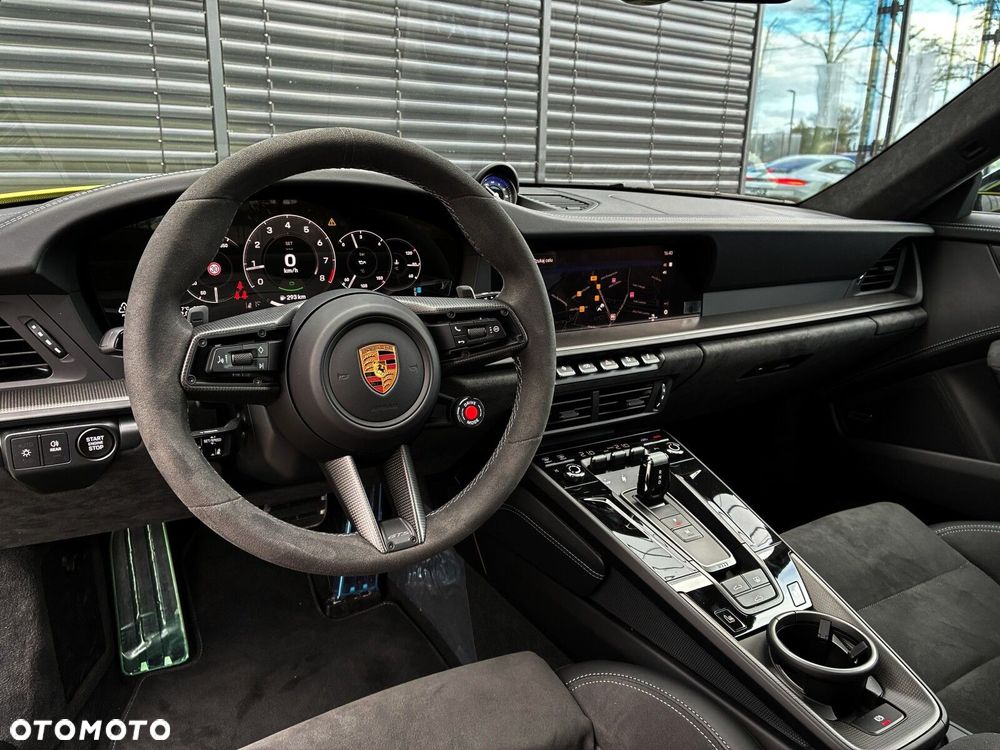 Porsche 911 - 21
