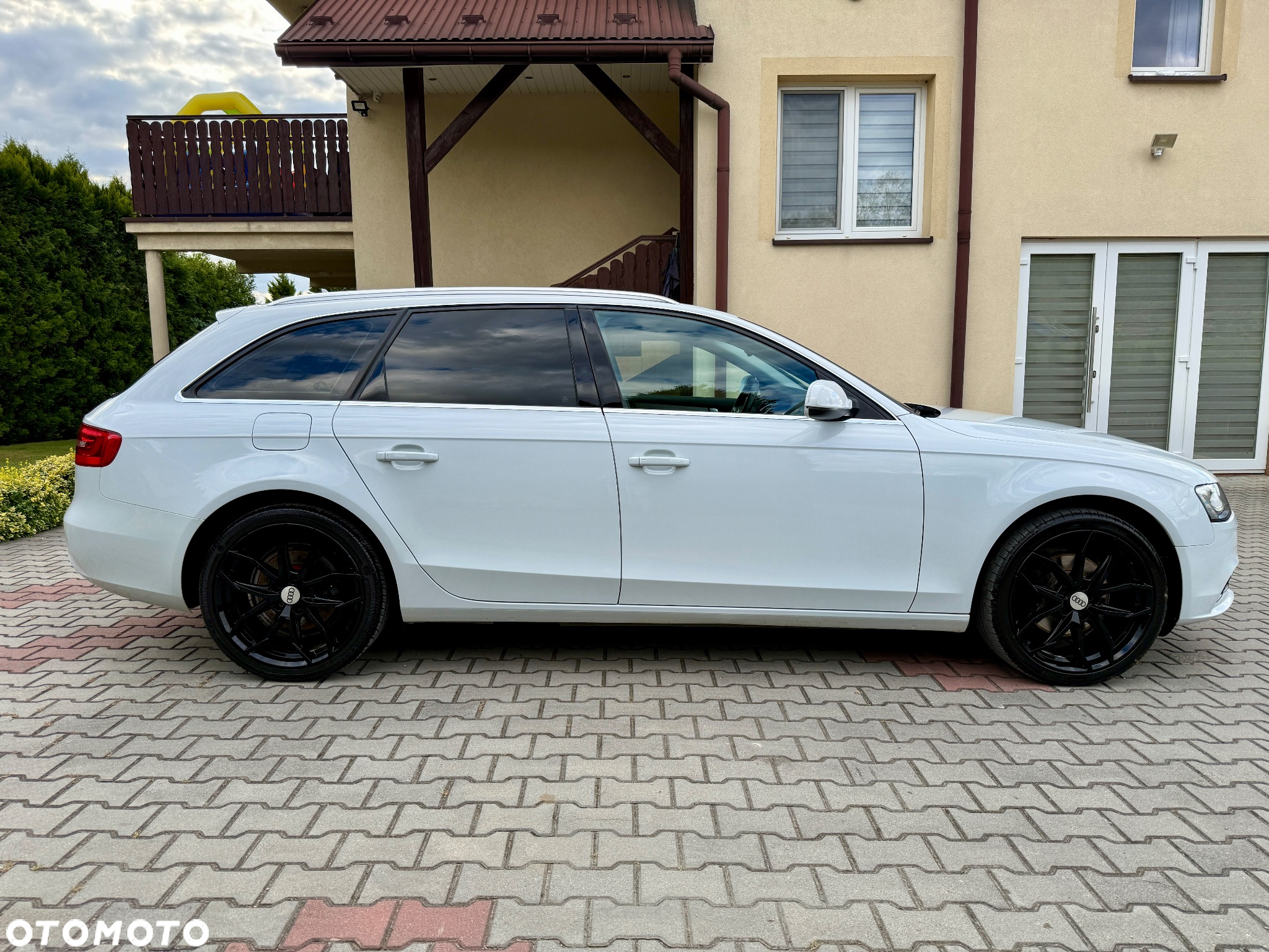 Audi A4 Avant 2.0 TDI - 8
